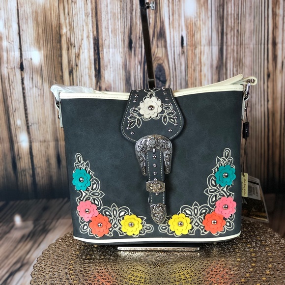 Montana West Handbags - Montana West Buckle Collection Crossbody